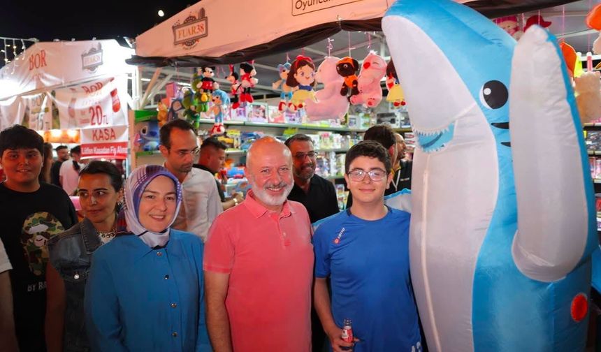 Yeşilçam’ın Unutulmaz Filmi “Neşeli Günler” Fuar 38’de Vatandaşlarla Buluştu