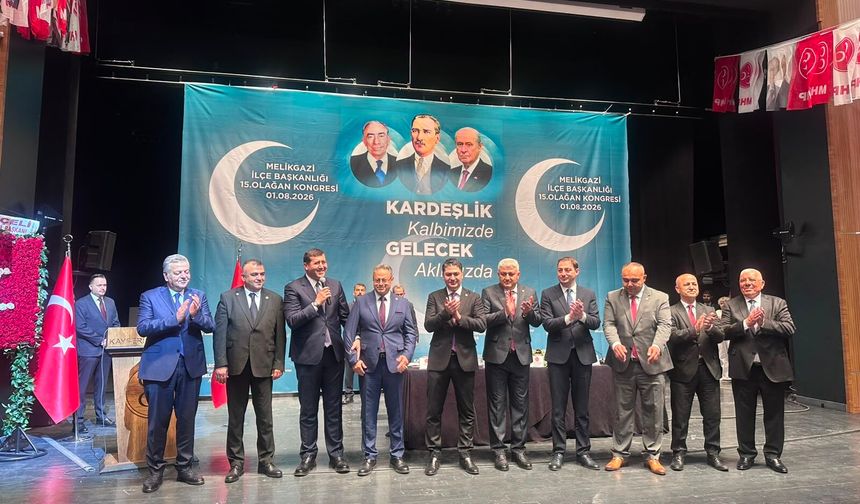 Kayseri’de 3 Belediye Meclis Üyesi MHP’ye Katıldı