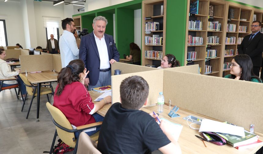Melikgazi’nin Akıl Küplerinden Büyük Başarı: 345 Genç Üniversiteli Oldu!