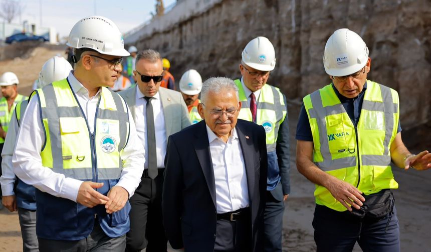 Kartal Katlı Kavşağı’nda Çalışmalar Hızlandı: “Bir An Evvel Bitirelim”
