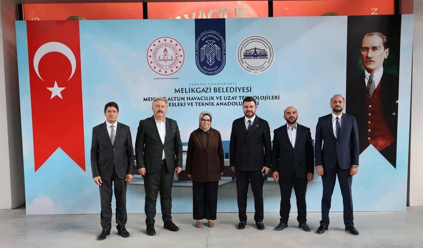Milletvekili Ayşe Böhürler Öğrencilere Tecrübelerini Aktardı