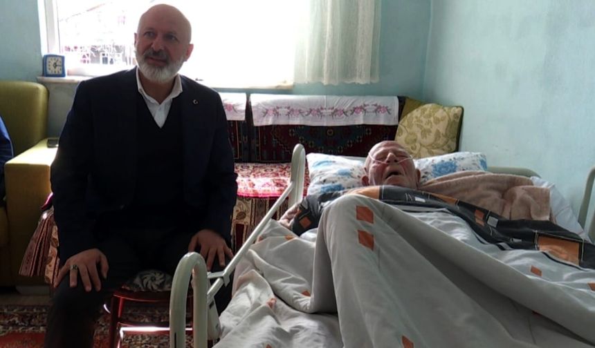 Kocasinan, “Evde Bakım” Hizmetiyle Hem Yüzleri Güldürüyor Hem Şifa Dağıtıyor
