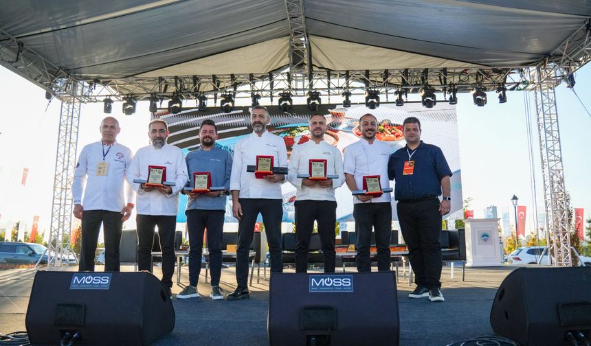 Kayseri’nin Gastronomi Şöleninde Lezzet Ve Kültür Buluşması Sürüyor