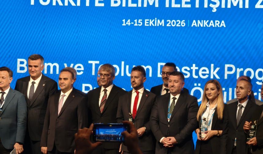 Sanayi ve Teknoloji Bakanı Kacır’dan Bilimfest Kayseri’ye Türkiye Birinciliği Ödülü