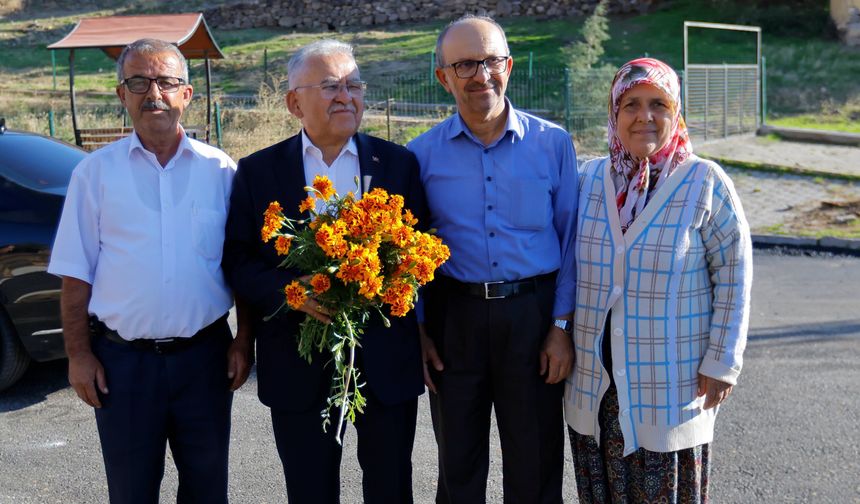 Başkan Büyükkılıç’tan Develi Tombak Mahallesi’nde Sıcak Asfalt İncelemesi
