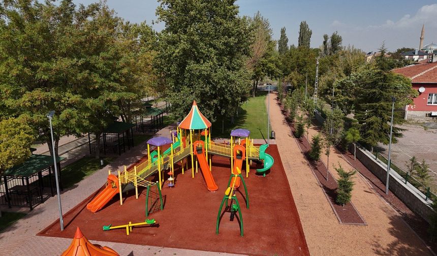 Melikgazi Belediyesi’nden Gürpınar Mahallesi’nin Yeşiline Estetik Katkı