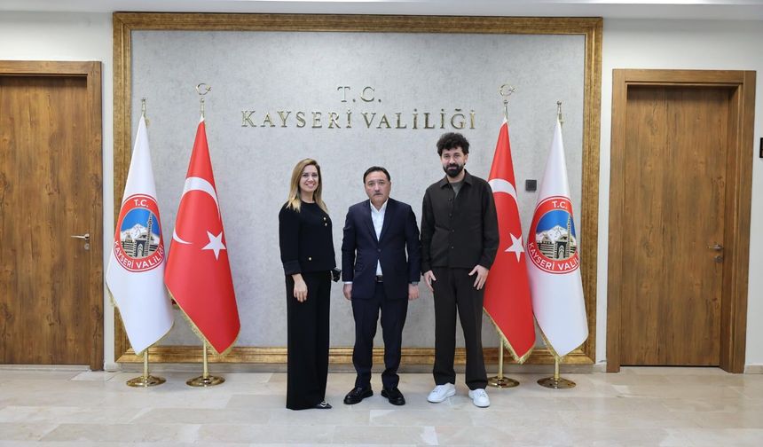 Nesrin Cihangir’den Vali Gökmen Çiçek’e Ziyaret