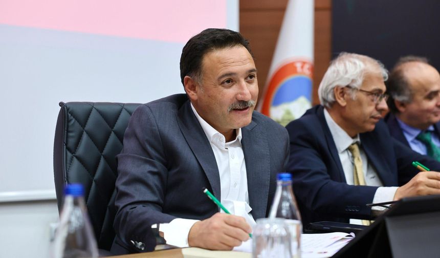 Vali Gökmen Çiçek’ten Muhtarlar Günü Mesajı