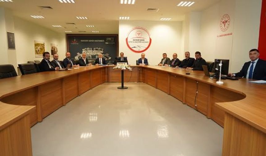 Kayseri Şehir Hastanesi İhtiyaçları Konuşuldu