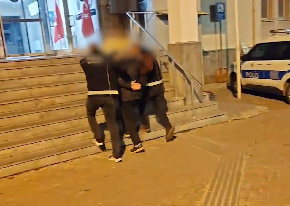 Kayseri’de 31 Yıl 5 Ay Hapis Cezasıyla Aranan Firari Yakalandı