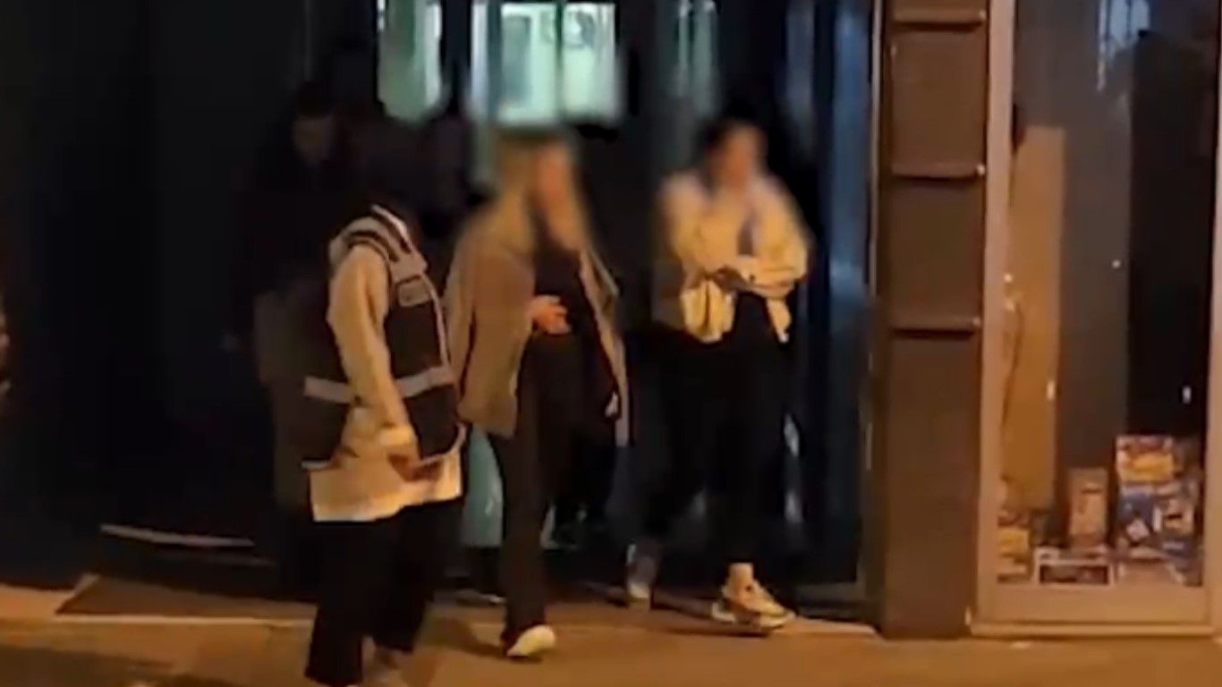 Kayseri’de Masaj Salonlarına Fuhuş Baskını